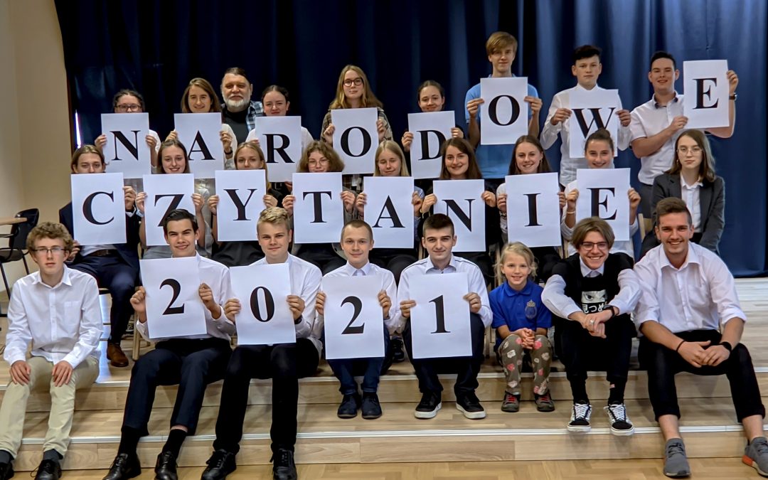 Nasi licealiści wzięli udział w Narodowym Czytaniu 2021