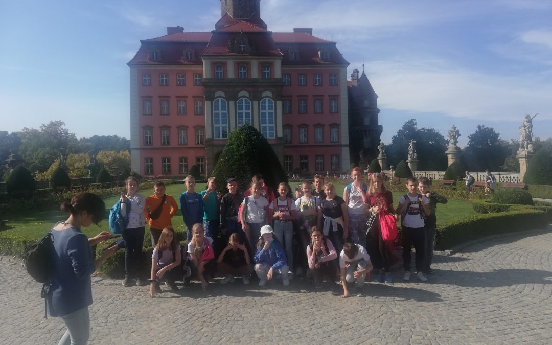 Klasa 5b na wycieczce w Wałbrzychu i okolicach