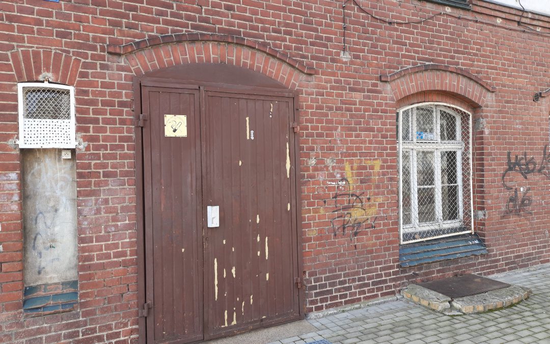 POMÓŻ WYREMONTOWAĆ SALĘ GIMNASTYCZNĄ!