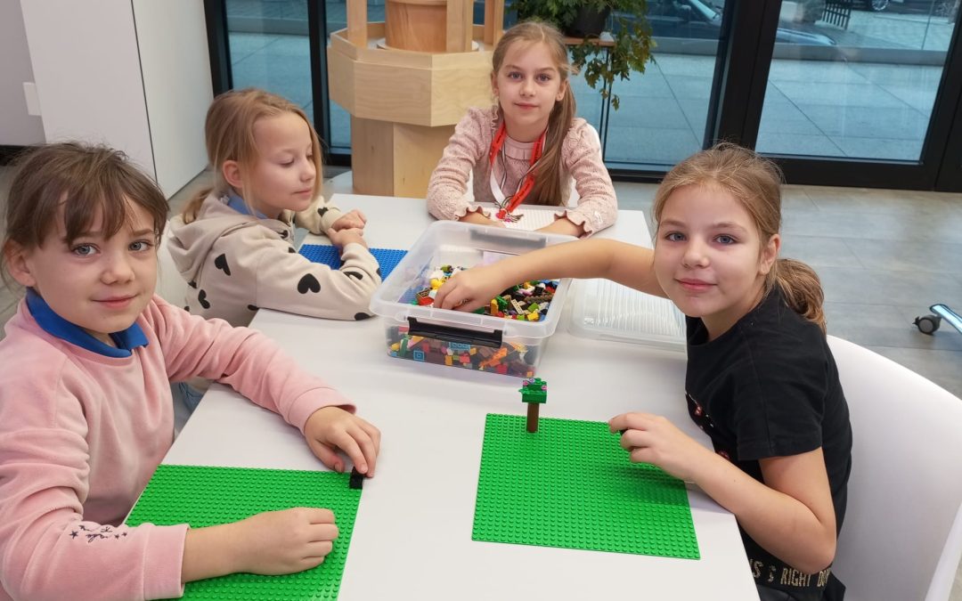 Klasa 2a SP w Miejskiej Bibliotece