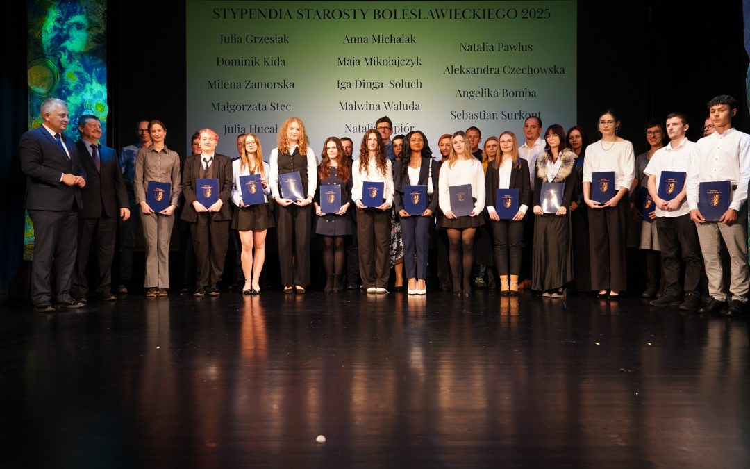 Nasze uczennice laureatkami Stypendiów i Nagród Starosty Bolesławieckiego
