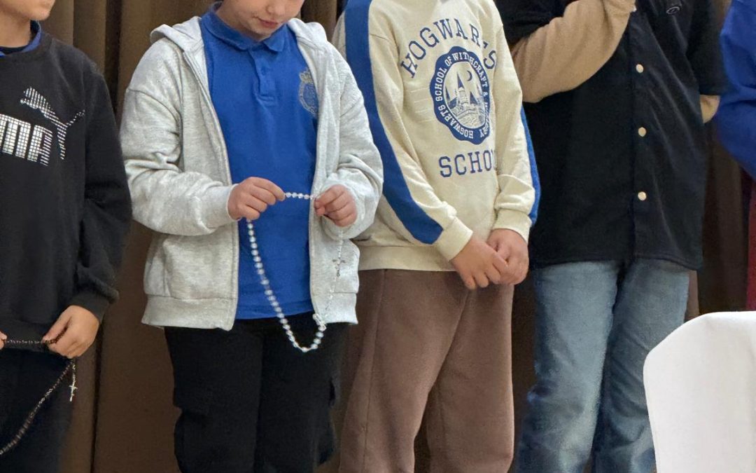 Wśród miliona dzieci modlących się na różańcu byli nasi uczniowie  🙏🙏🙏 👍👋