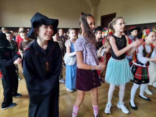 274269891_1613148979040235_3309722018024879378_n