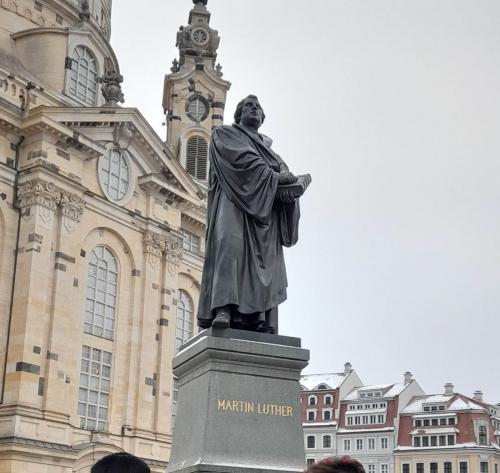 320203765_703403924501764_7155341400132191243_n