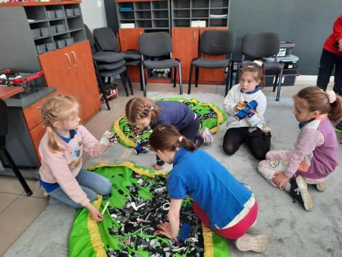 346068782_805326147624274_3165689169345413176_n