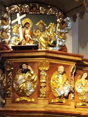 400512904_1049652683024817_8393590326692972530_n