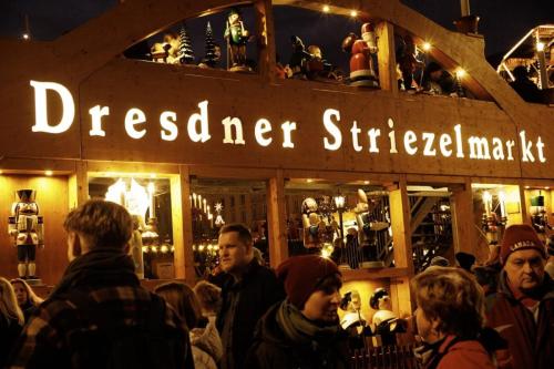 937f767b-0e2c-4b1b-8ca8-432f9ada1467