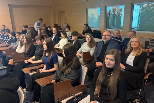 WhatsApp Image 2025-12-16 at 19.05.37